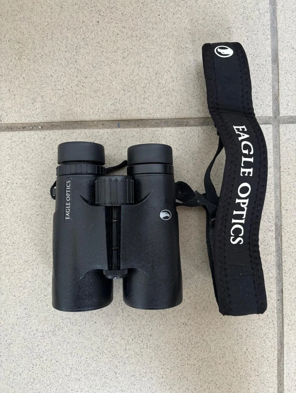 Eagle Optics Denali 8x42 Waterproof Fogproof Binoculars w/ Case Strap